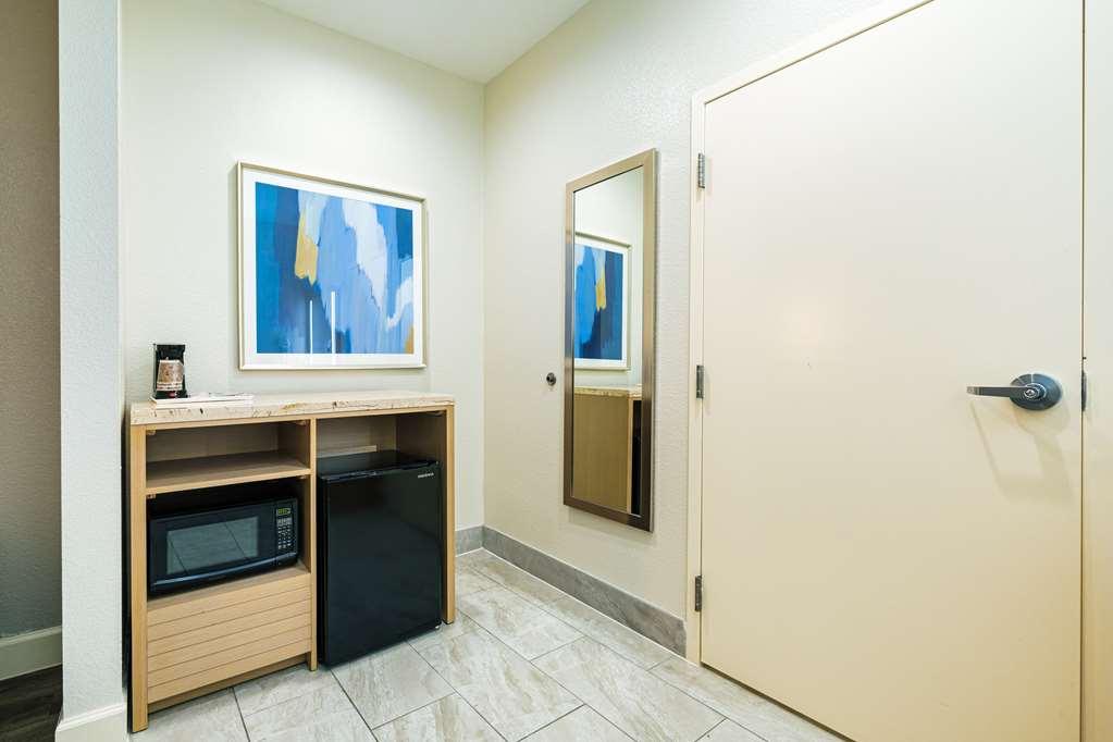 Palace Inn Blue-Iah East Humble Room photo